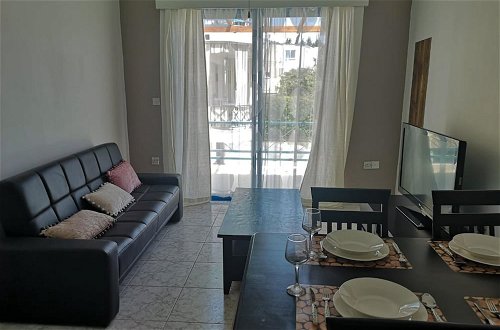 Foto 18 - 1-bed Cosy Apartment Close to Paphos Beach
