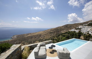 Photo 2 - House G Y Kardiani Tinos Cyclades