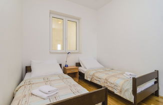 Photo 2 - Ploce Apartments - Frana Cale 24