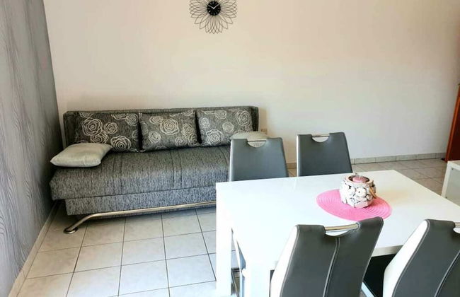 Lovely 1-bed Apartment With sea View in Srima - Foto 5