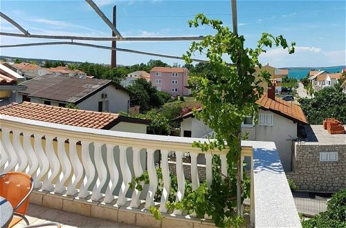 Photo 14 - Beautiful 3-bed Apartment With big Terasse in Nin