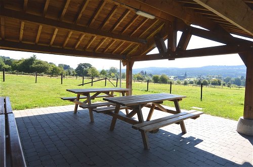 Photo 18 - Beautiful Holiday Home Near Vielsalm With Rural View