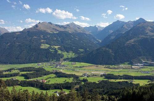 Photo 25 - Spacious Holiday Home in Salzburg With Mountain View