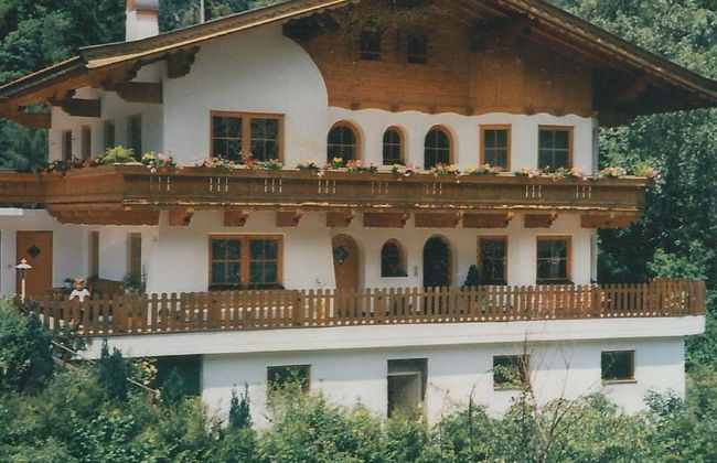 Apartment in Mayrhofen With Terrace - Photo 20