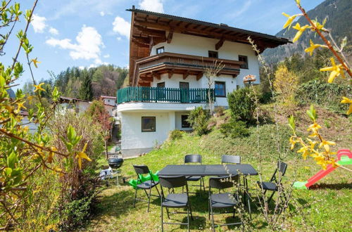 Foto 28 - Alluring Apartment in Mayrhofen near Forest
