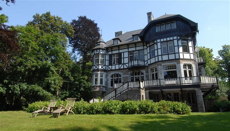 Photo 1 - Beautiful Castle House in Spa With Spacious Garden