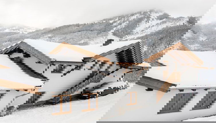 Foto 1 - Sunny Alpine Apartment by the Slopes
