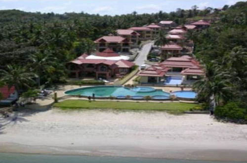 Foto 27 - 3 Bedroom Villa Beach Front Resort TG21