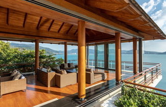 Photo 3 - Villa Chelay - Luxury Waterfront Villa