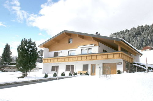 Foto 9 - Luxury Apartment in Bartholomäberg near Ski Area