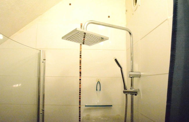 Holiday Home in Viroinval With Sauna - Foto 13