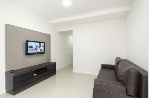 Photo 15 - Aluguel Apartamento 2 quartos 1 suite Piscina 399