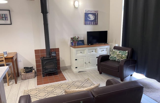 Poachers Hut 1-bed Cottage, Sleeps 2, Pet Friendly - Foto 6