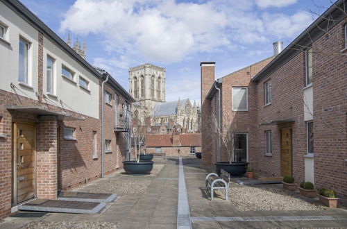 Photo 49 - St Helen's House With Minster Views