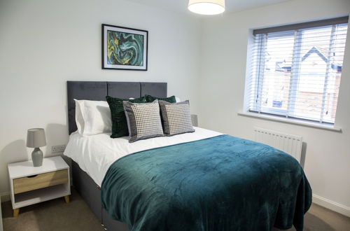 Foto 5 - Modern House in Stratford Upon Avon With Private Parking Free Wifi Netflix