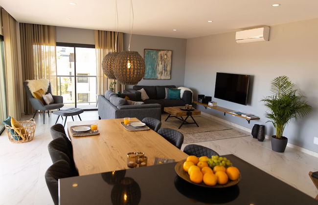 New on the Market - Unique Penthouse Apartment - Foto 1