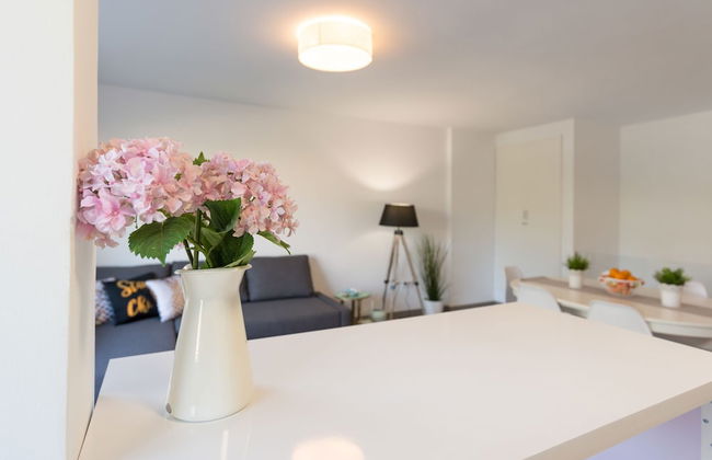 Seaside Marbella Apartments - Photo 15
