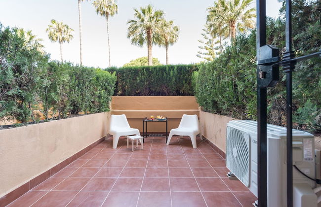 Seaside Marbella Apartments - Photo 38