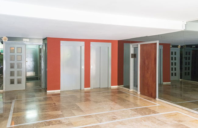 Seaside Marbella Apartments - Photo 57