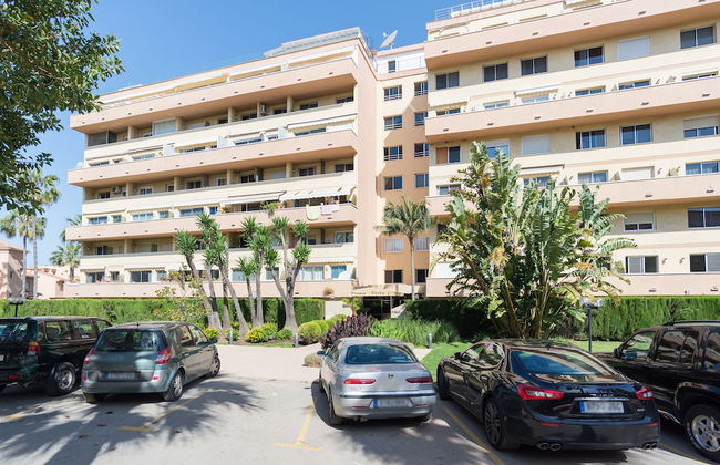 Seaside Marbella Apartments - Photo 60
