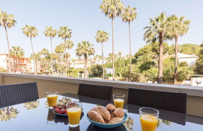 Seaside Marbella Apartments - Photo 36