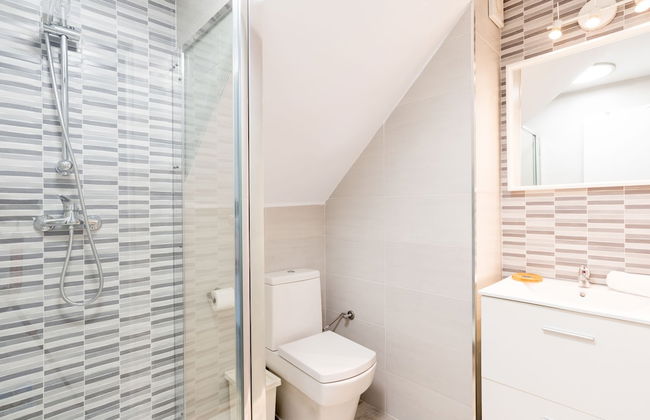 Seaside Marbella Apartments - Photo 47