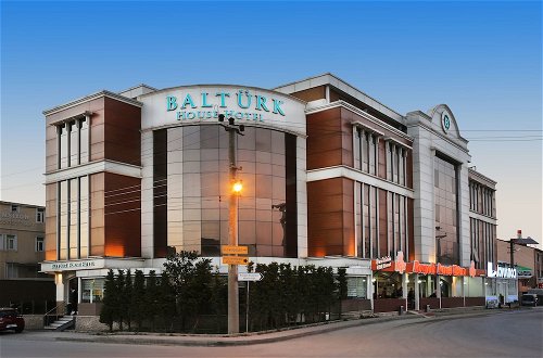 Foto 66 - Balturk House Hotel