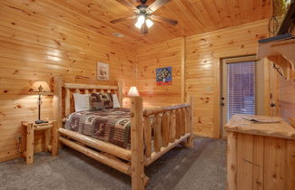 Photo 3 - Pine Tree Lodge