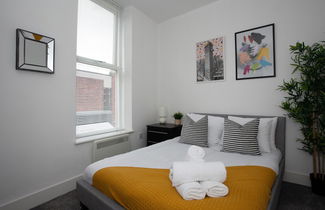 Photo 2 - Cross St Boutique Apartment