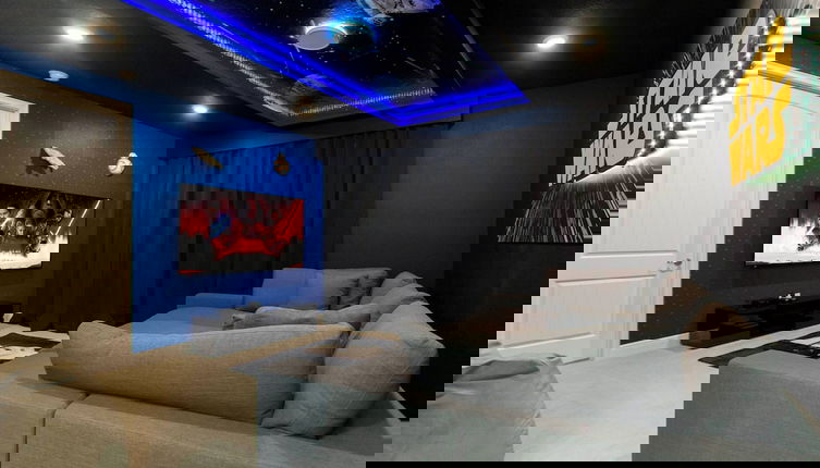 Photo 1 - Home With Game Room, Movie Room and a Pvt Pool 405