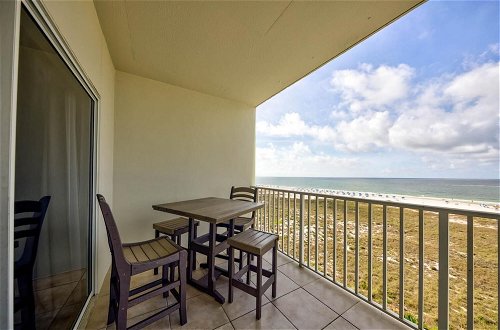 Foto 16 - Marvelous Beach Condo in Orange Beach With Outdoor and Indoor Heated Pool