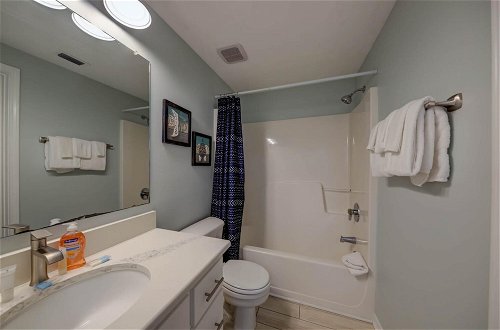 Foto 22 - Marvelous Beach Condo in Orange Beach With Outdoor and Indoor Heated Pool