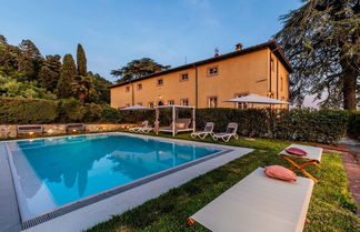 Photo 2 - Villa Borbone - Perched on the Lucca Hills