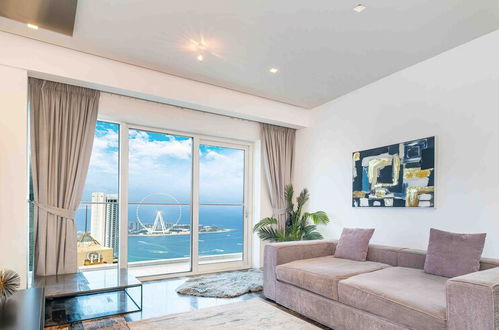 Photo 12 - LUX - Lavish Suite Palm Jumeirah view 3