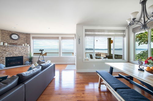 Photo 20 - Stunning House with Views of Puget Sound Ideal for Family Reunions