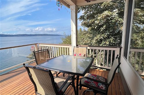 Foto 46 - Stunning House with Views of Puget Sound Ideal for Family Reunions