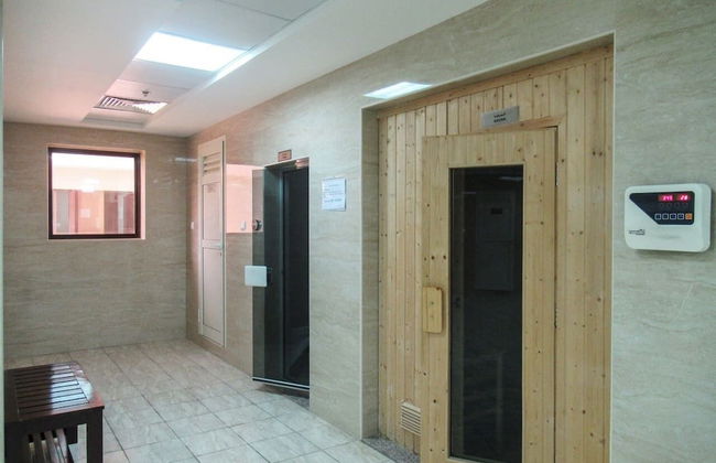 Premier Studio in Sports City w/ Golf Course View! - Foto 18