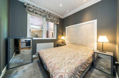 Photo 5 - NEW Elegant 2BD Flat Maida Vale Central London