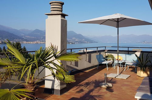 Foto 5 - Terrace Lake View apt in Stresa With Lake View