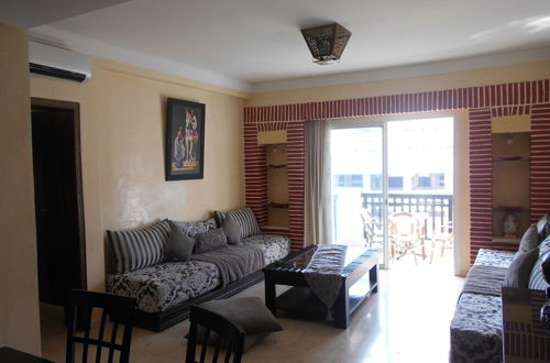 Photo 13 - Luxurious Apartment in Marina Ref T23501