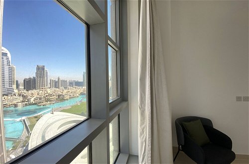 Photo 3 - Lux BnB Standpoint Towers Burj & Fountain Views