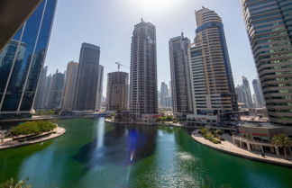 Photo 1 - Spacious + Modern Studio in JLT - Sleeps 3