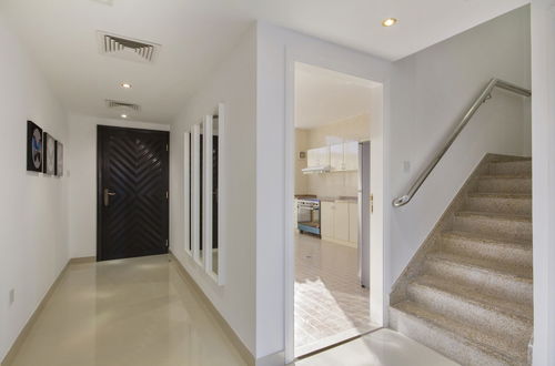 Photo 24 - Bespoke Residences - Waikiki Townhouses