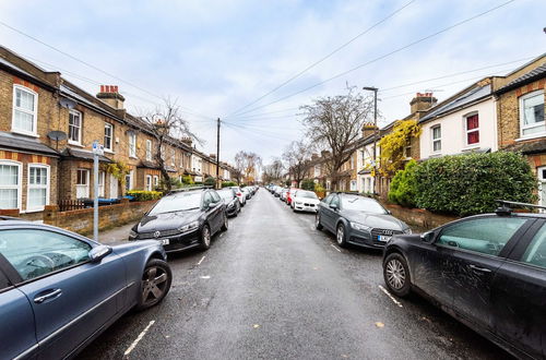 Photo 33 - Charming Victorian Family Home in Wimbledon