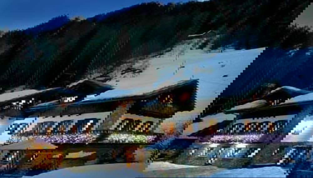 Primary image