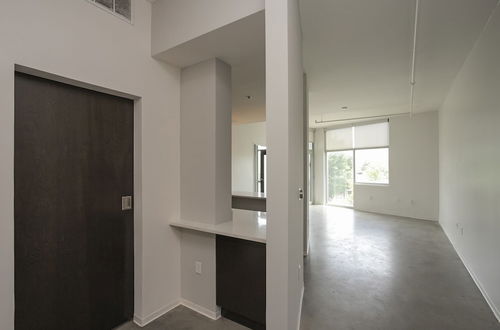 Foto 23 - Unfurnished Condo | Amazing Layout with Balcony and In-building Storage Unit