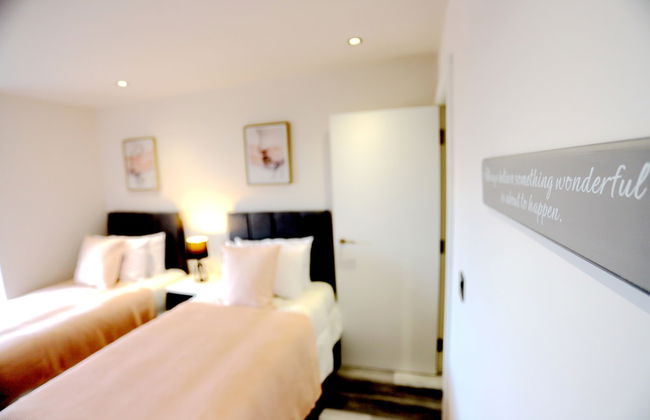 NEC Airport Interchange Apartments - Foto 5