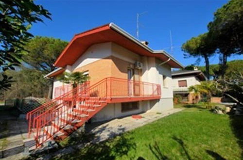 Photo 1 - Villa a Lignano Riviera with air conditioning