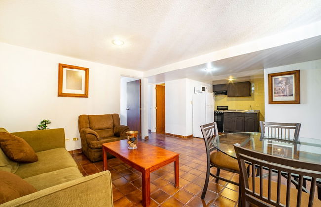Colonia Residencial EN Tecnologico Y Zaragoza - Photo 13