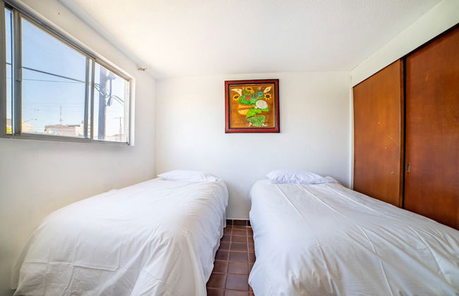Colonia Residencial EN Tecnologico Y Zaragoza - Photo 3